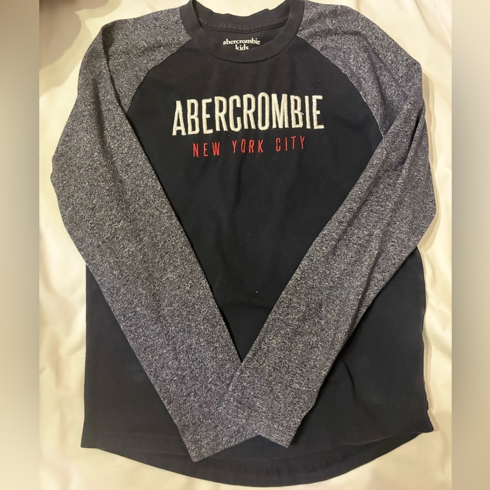 Abercrombie Kids Black and Gray Long Sleeve Shirt